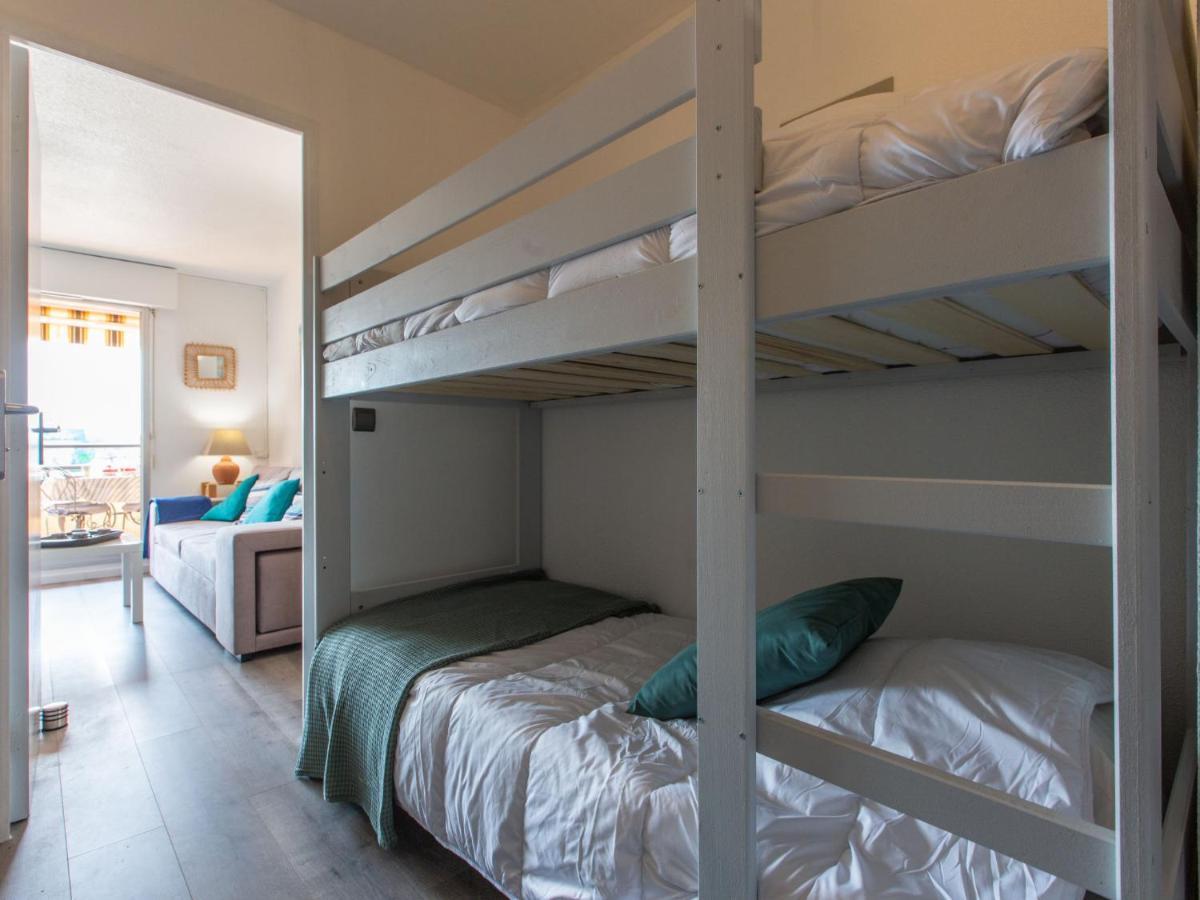 Apartment Les Terrasses Notre Dame Du Port-8 By Interhome Capbreton Bagian luar foto
