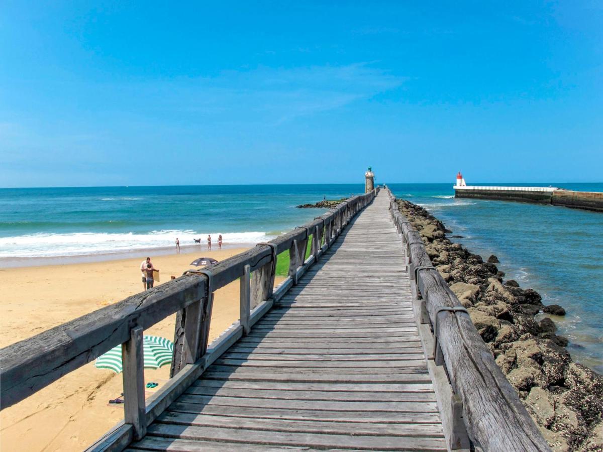 Apartment Les Terrasses Notre Dame Du Port-8 By Interhome Capbreton Bagian luar foto