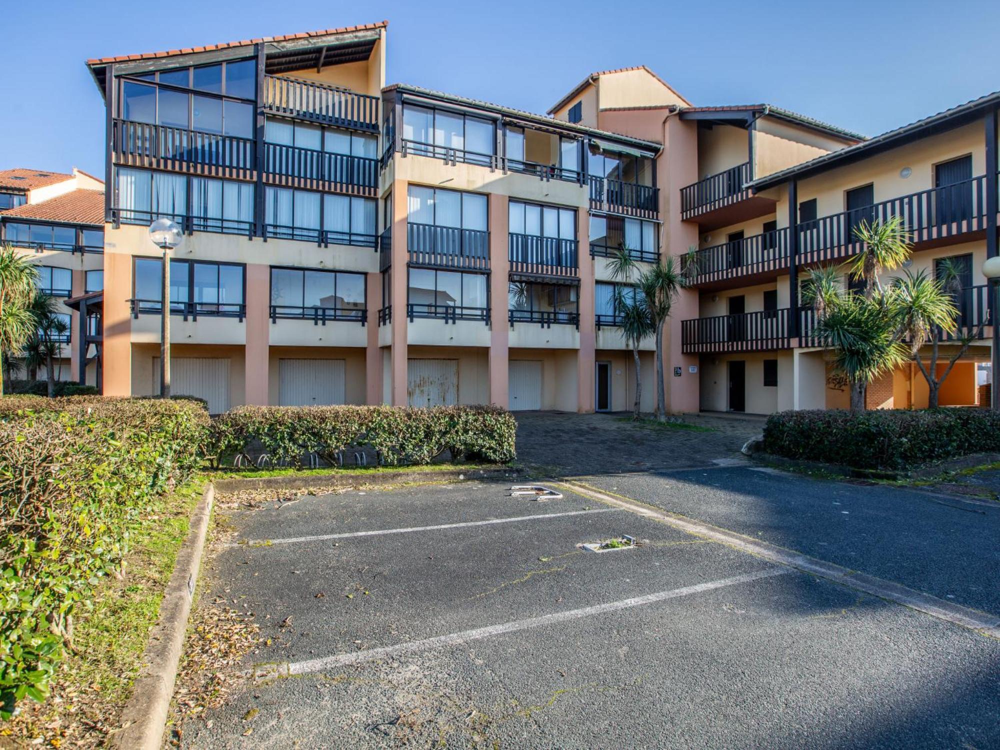 Apartment Les Terrasses Notre Dame Du Port-8 By Interhome Capbreton Bagian luar foto